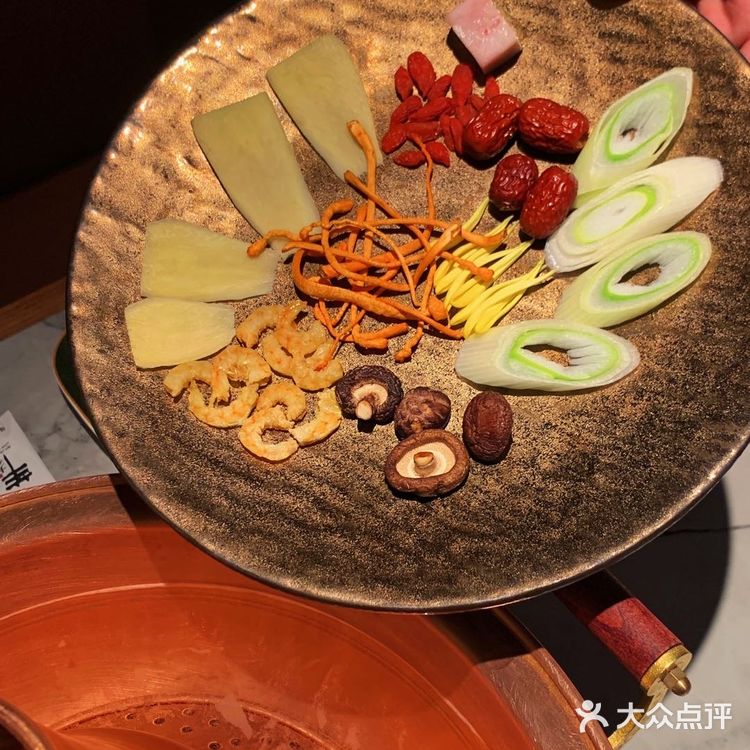 冬天怎么能不吃涮肉！羊大爷涮肉味巨正！