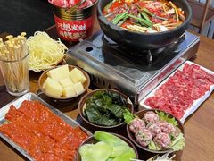 -黔有有贵州酸汤夺夺粉火锅(五味十字店)