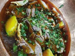 -朝伟清真铜瓢牛肉馆(三十年老·店)