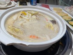招牌猪骨煲-三人行骨头王火锅(长寿店)