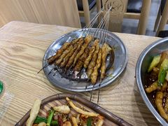 -江城燕子大排档(江汉路步行街店)