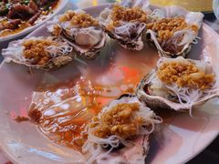 蒜蓉粉丝蒸生蚝-四海鲜渔家菜(黄金海岸店)