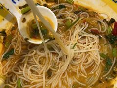 -粉小主·贵州酸汤牛肉粉(南京仙林金鹰店)