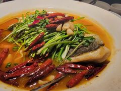 山茶油丹江大鱼头-清水亭湖北菜(大屯DT51店)