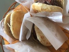 -闫家驴肉老店(华电一校店)