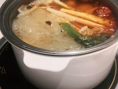-钱小奴创意自助餐厅·山野黑猪肉畅吃(苏州昆山招商花园城店)