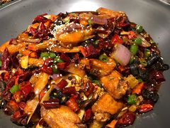 -有红鸡毛店·川菜(建设路店)