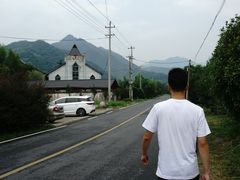 -弘仁宝佳比亚迪4S店(宝山旗舰店)