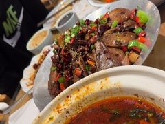 -严记小天府酸菜鱼(西四路店)