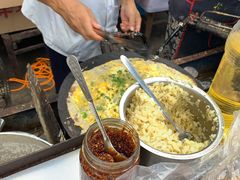 -正宗杂粮煎饼香软鸡蛋饼
