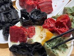 -李与白包子铺(桐梓林店)
