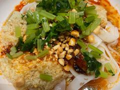 -牧场烧烤餐饮广场