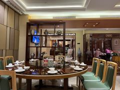 -广州中心皇冠假日酒店·百粤楼