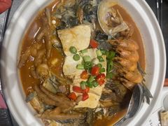 -新天明砂锅鱼头煲