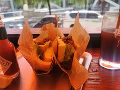 -Catch Bagel(芳草地店)