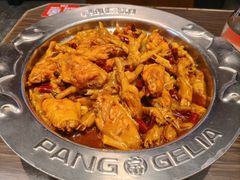 -胖哥俩肉蟹煲(济南世茂国际广场店)