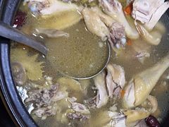 -雄仔农家菜馆·特色葱油鸡(六祖店)