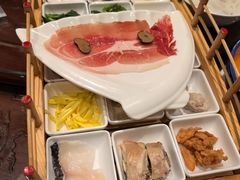 -香麒园·过桥米线·南湖雅宴