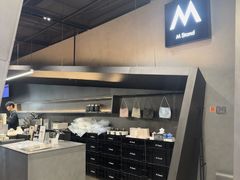 -M Stand(漕河泾印象城店)