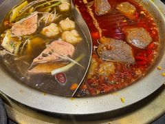 -沸炉重庆老火锅(军事博物馆店)