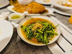 -卷心菜和避孕套餐厅(Pattaya)