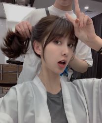 -东秀护肤造型