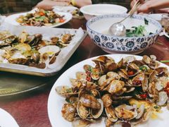 -鑫渔港海鲜本地菜·山海关浑锅(东戴河店)