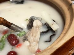 铁棍山药炖江团鱼-掌柜的店·河南菜(新天地店)