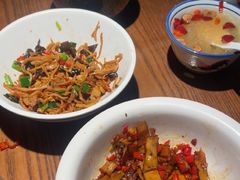 -老湘村·湖南土菜(天河维多利店)