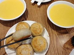 -清真吴记门钉肉饼·喜多利