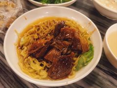 牛腩捞粗面-凌记(泮塘路店)
