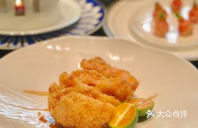 Italian Balsamic Honeycomb Lotus Root Stuffed with Shrimp