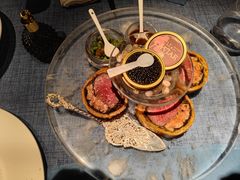 惠灵顿牛排-弦月窗LUNETTE BY AMANDA(复兴路店)