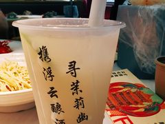 -肥肥虾庄·金牌油焖大虾(沙湖店)