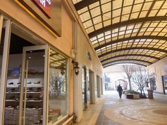 -斯普瑞斯奥特莱斯