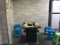 -石灰市毛记烧鸡公(解放碑店)