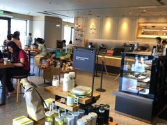 -星巴克臻选(金桥国际店)