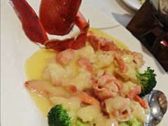 芝士黄油焗波士顿龙虾-老洋房花园饭店(绍兴路店)