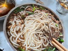 -正宗杨记普洱酸醋米线(总店)