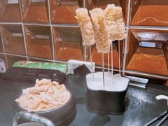-鲜入唯煮·港式海鲜牛肉火锅(金宝街店)