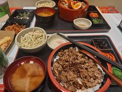 -牛邸·烧肉饭(来福士店)