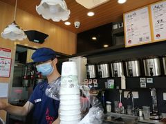 -茶颜悦色(米粉街店)