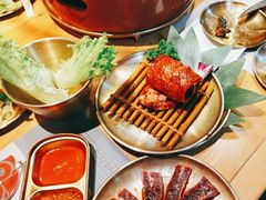 -闻老头·菊花炭烤肉(D11店)