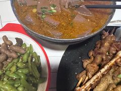 -小欢喜烧烤大排挡•龙虾(南车站路店)