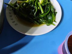 -尕有炕锅烤羊肉