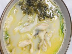 招牌黄鱼面-明呈黄鱼面馆(斜土路店)
