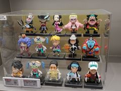 -泡泡玛特POPMART(蓝色港湾店)