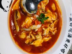 -江渔儿酸菜鱼·拔草餐厅(虎门君乐汇店)