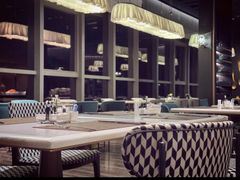 -云厨·高空西餐厅(成都瑯珀·凯悦臻选酒店)