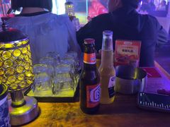 -喜鹊音乐酒馆(西街店)